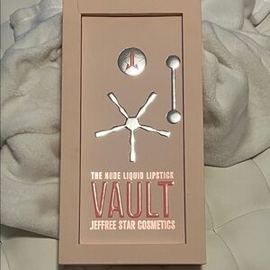 Jeffree Star The Nude Liquid Lipstick Vault (S)